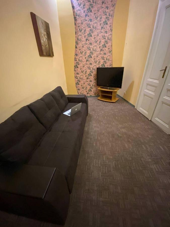 Apartment Veronica In Center Lviv Eksteriør billede